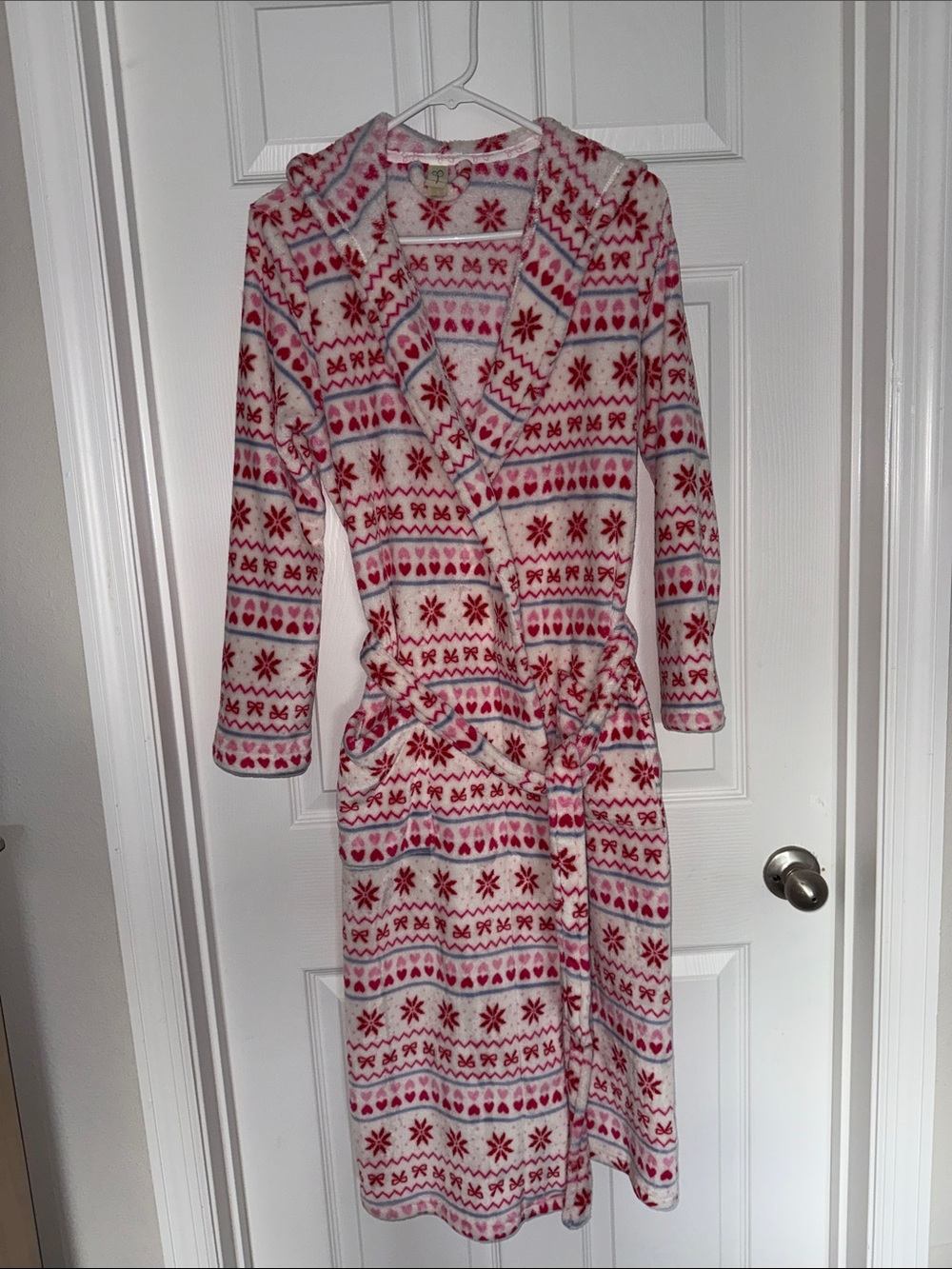Jessica Simpson women’s hooded holiday robe
